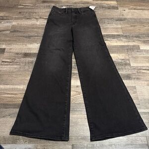 Good American wide legged black jeans 6/28